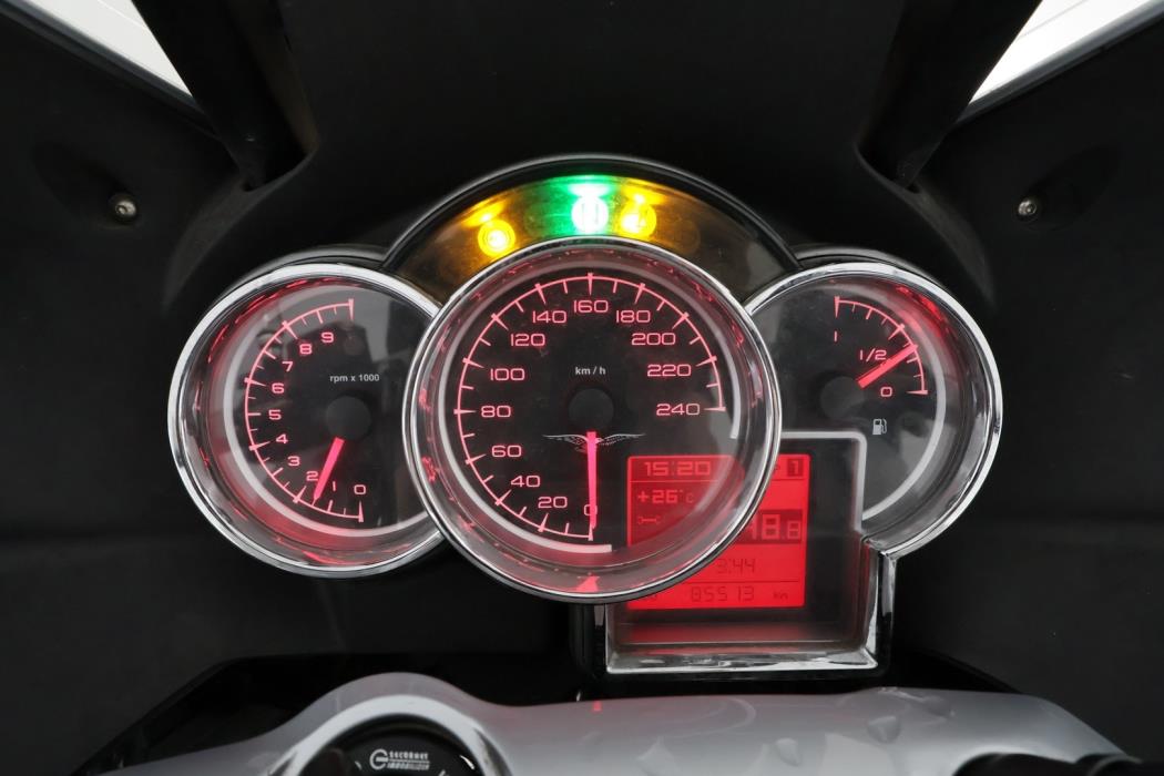 MOTO GUZZI NORGE 2010