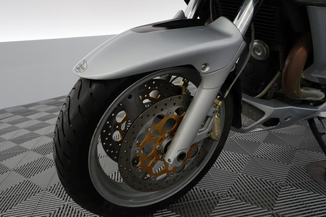 MOTO GUZZI NORGE 2010