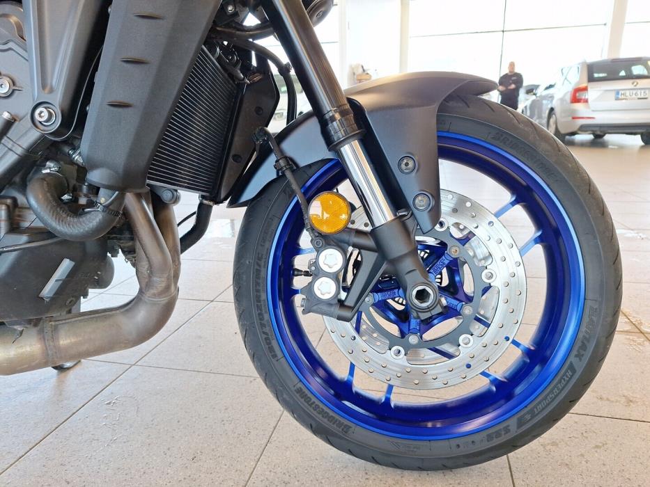 YAMAHA MT-09 2024