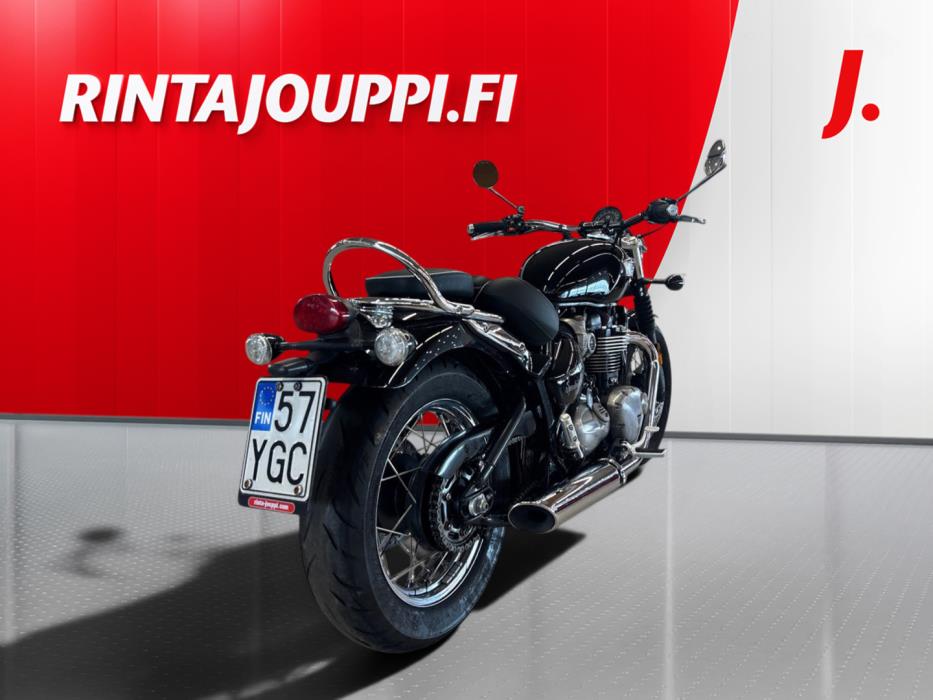 TRIUMPH BONNEVILLE 2018