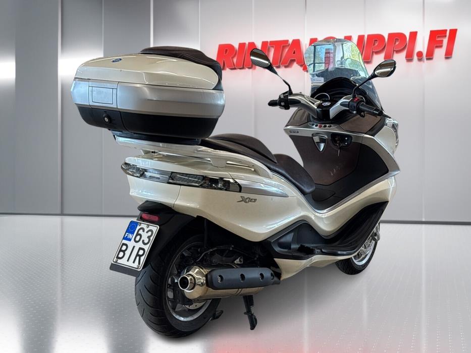 PIAGGIO X10 2016