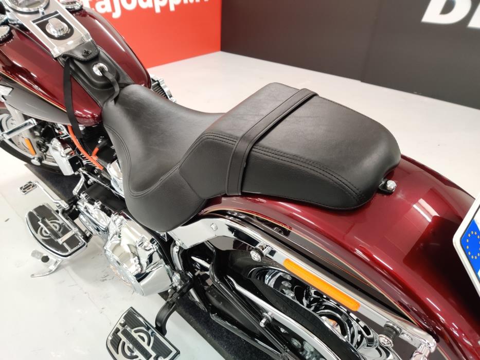 HARLEY-DAVIDSON SOFTAIL 2014