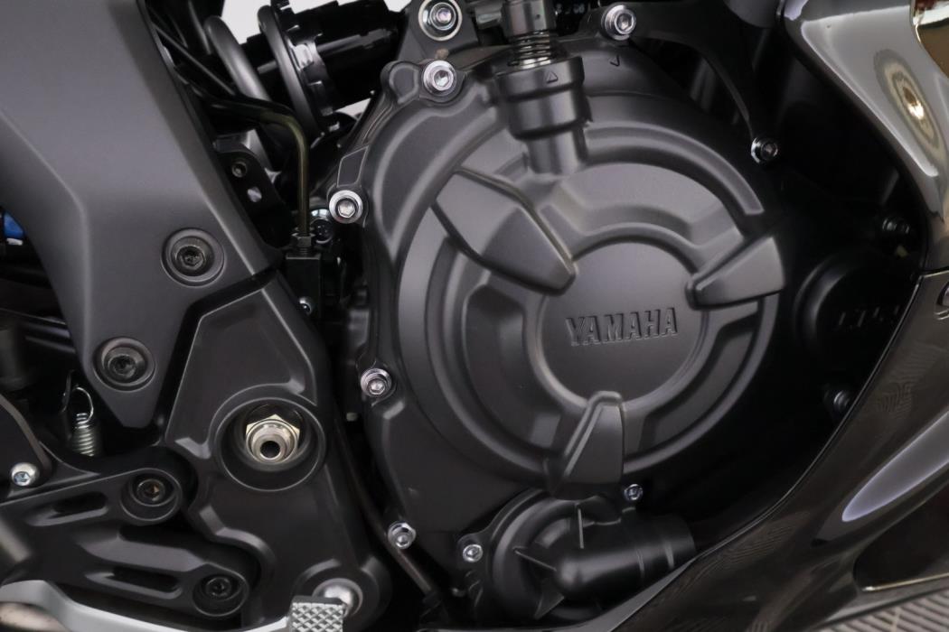 YAMAHA YZF-R7 2023