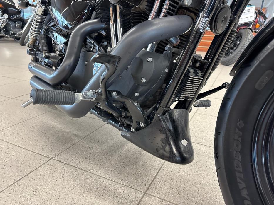 HARLEY-DAVIDSON SPORTSTER 2011
