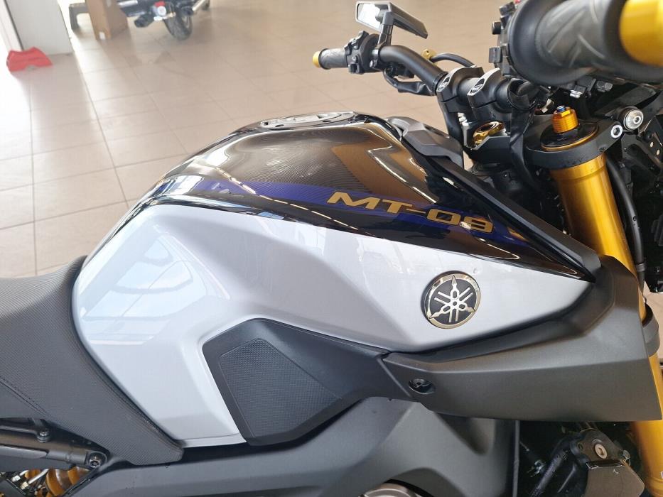 YAMAHA MT-09 2019