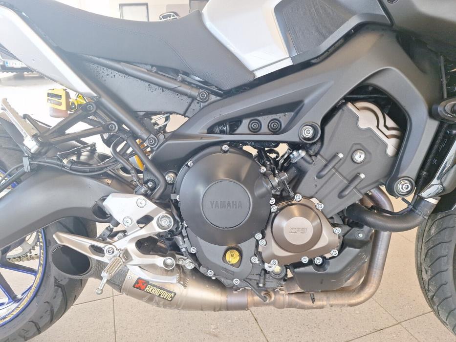 YAMAHA MT-09 2019