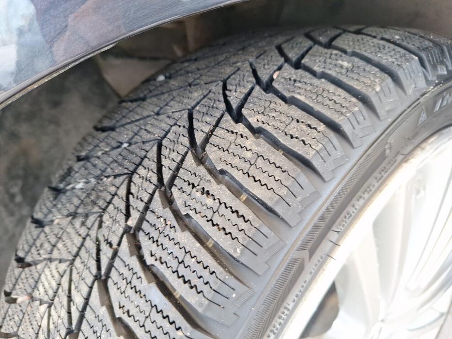 VOLKSWAGEN Golf 2006