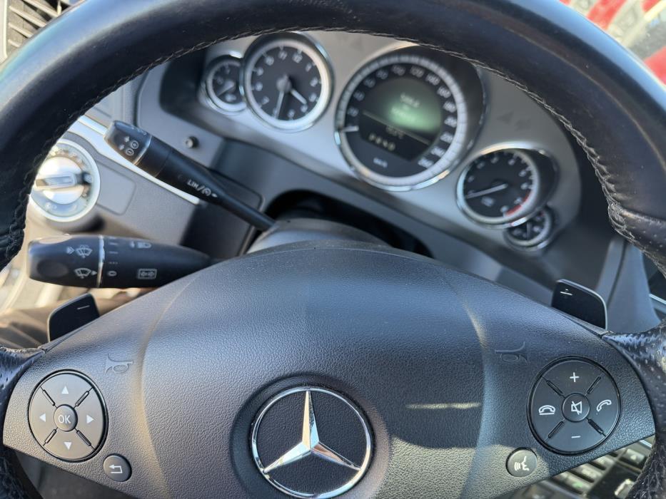 MERCEDES-BENZ E 2010