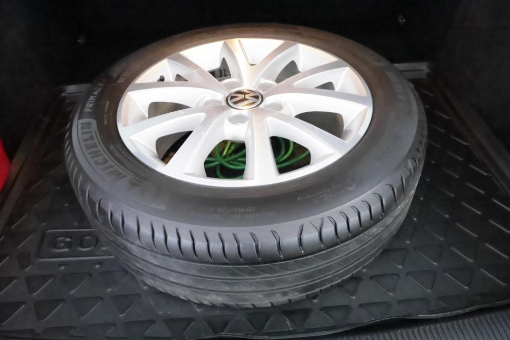 VOLKSWAGEN Golf 2011