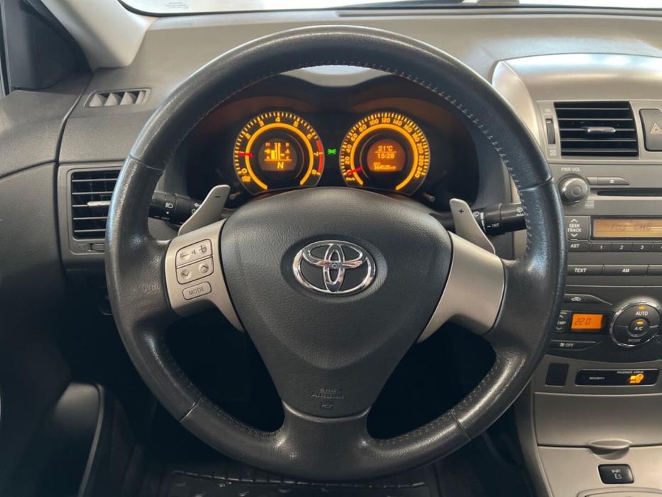 TOYOTA Corolla 2008