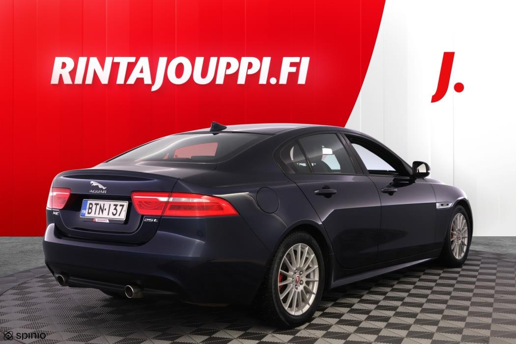 JAGUAR XE 2015