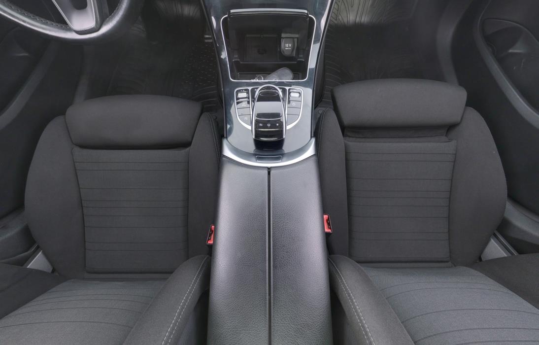 MERCEDES-BENZ C 2016