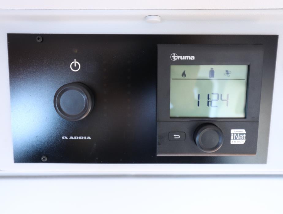 ADRIA TWIN 600 SP PLATINUM 2017