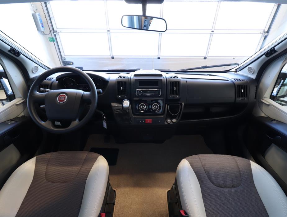 ADRIA TWIN 600 SP PLATINUM 2017