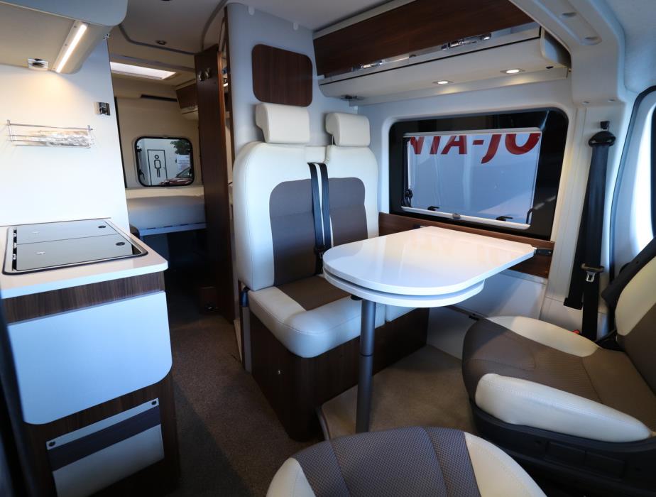 ADRIA TWIN 600 SP PLATINUM 2017