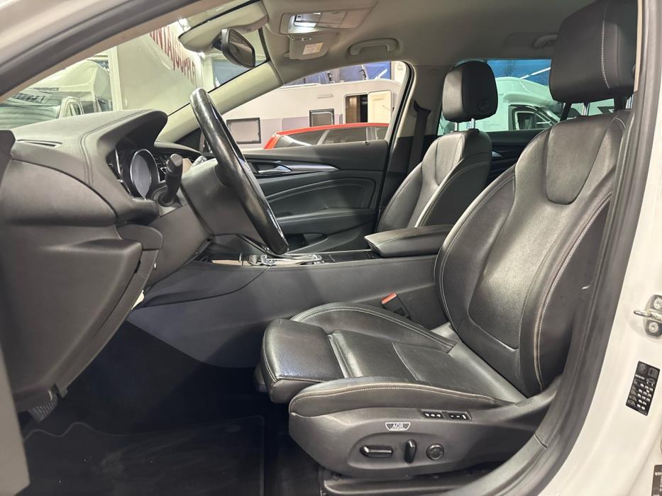 OPEL Insignia 2018