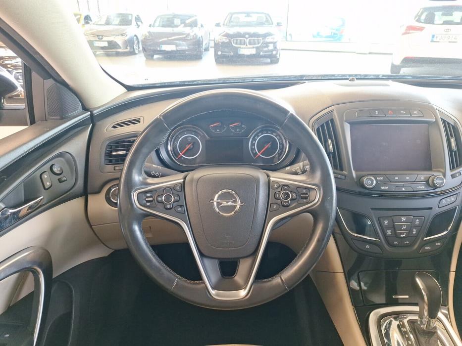 OPEL Insignia 2015