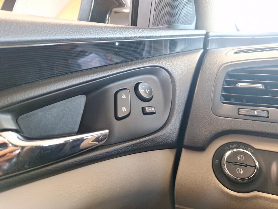 OPEL Insignia 2015