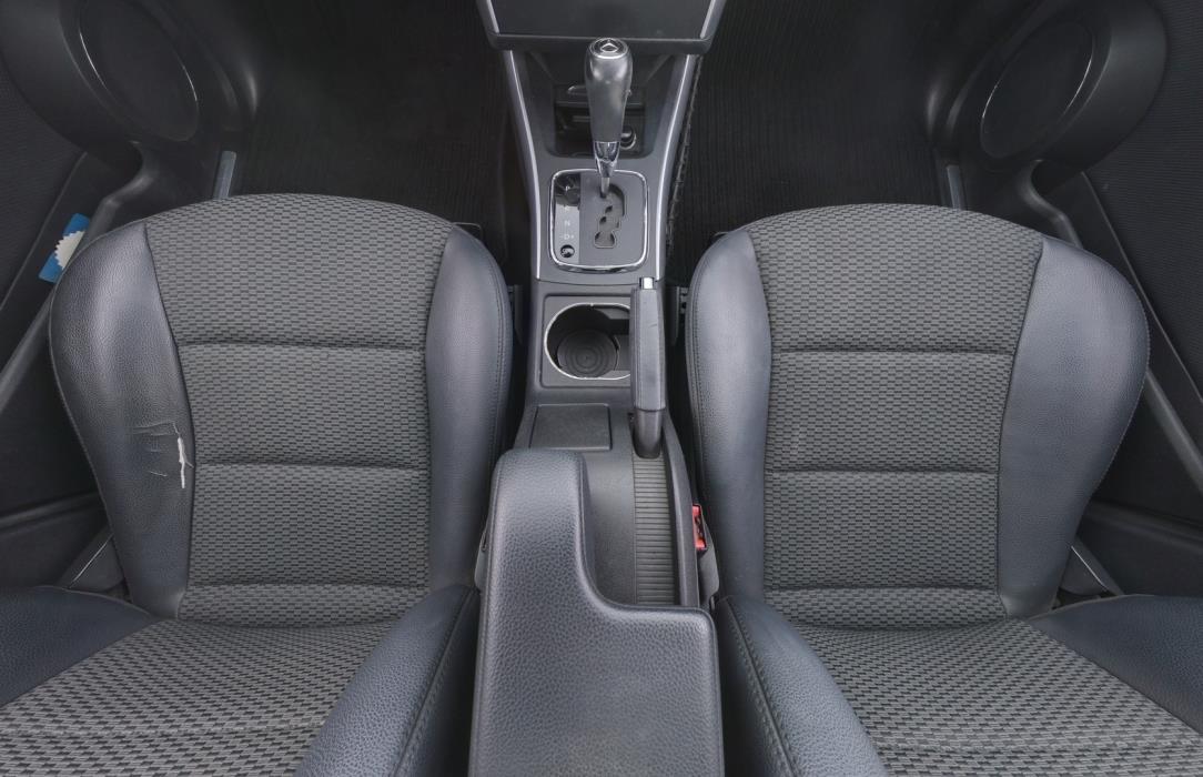 MERCEDES-BENZ A 2010