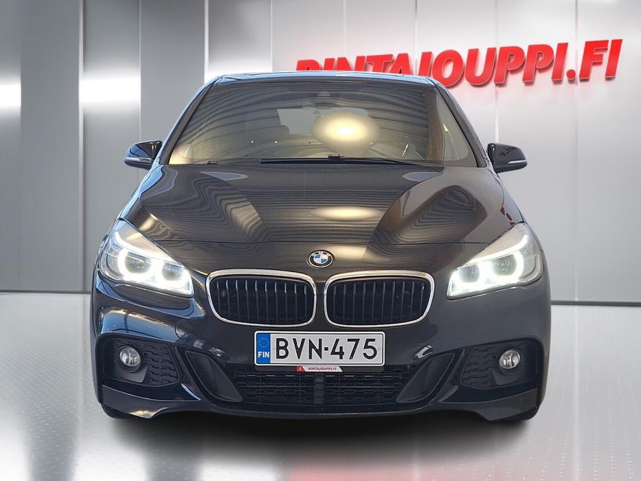 BMW 225 2016