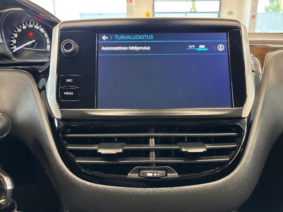 PEUGEOT 208 2019