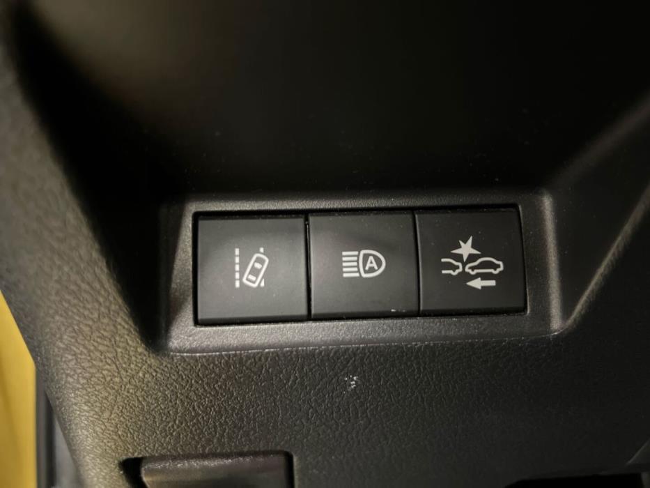 TOYOTA Yaris 2019