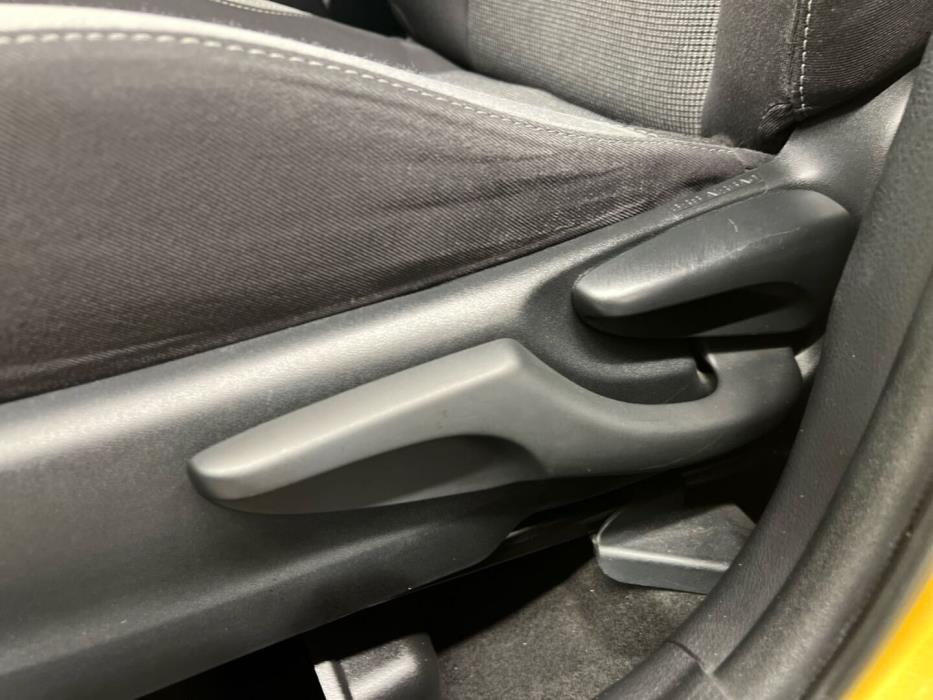 TOYOTA Yaris 2019