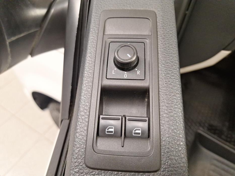 VOLKSWAGEN Transporter 2019