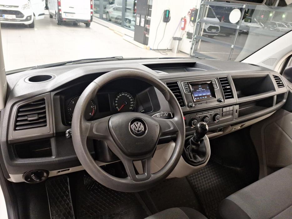 VOLKSWAGEN Transporter 2019