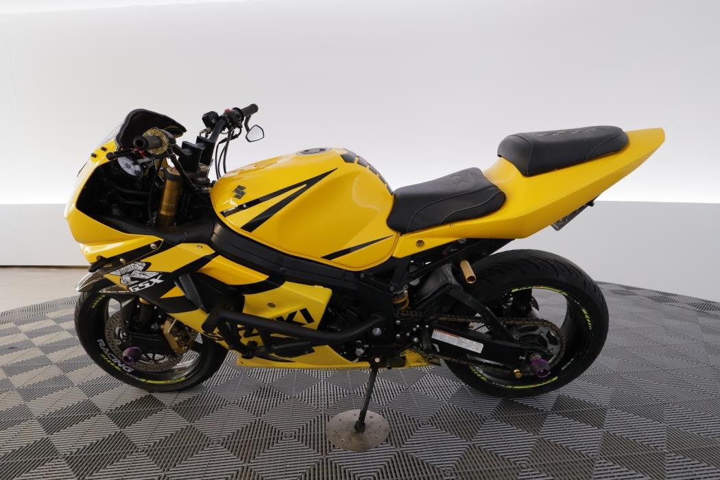 SUZUKI GSX-R 2005