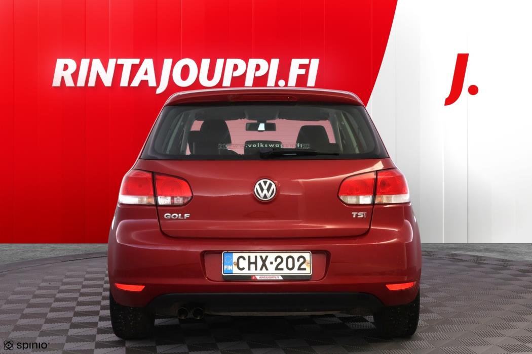 VOLKSWAGEN Golf 2010