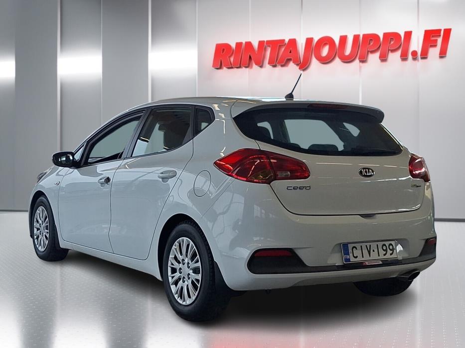 KIA cee'd 2013