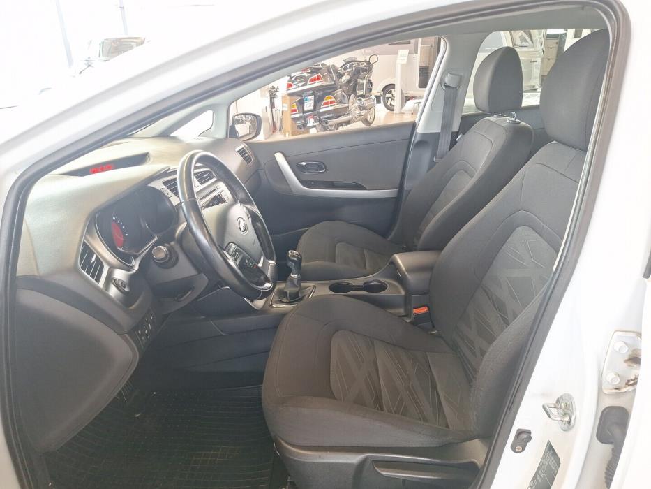 KIA cee'd 2013