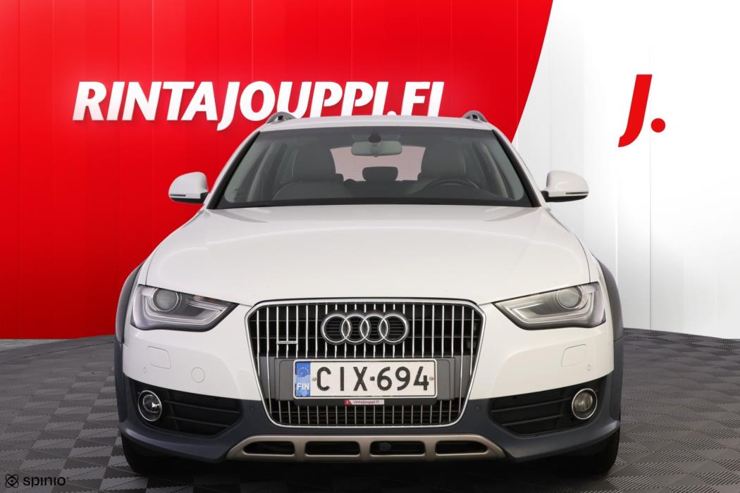 AUDI A4 allroad quattro 2012