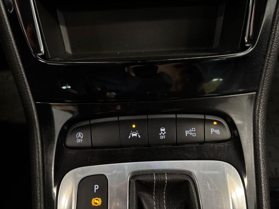 OPEL Astra 2019