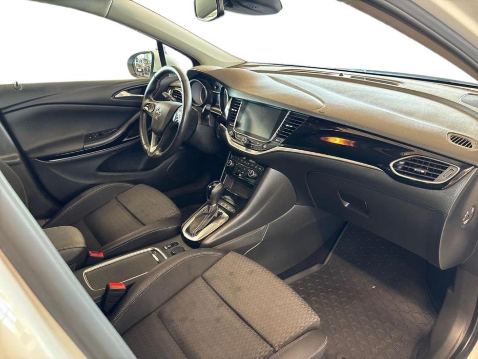 OPEL Astra 2019