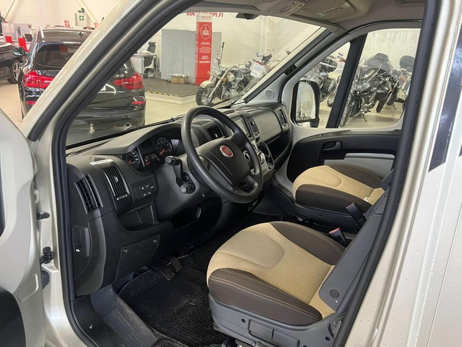 PÖSSL Roadcar VAN R 640 2019