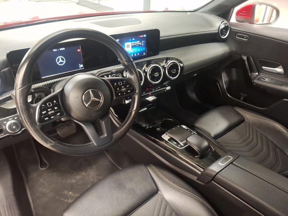MERCEDES-BENZ A 2019