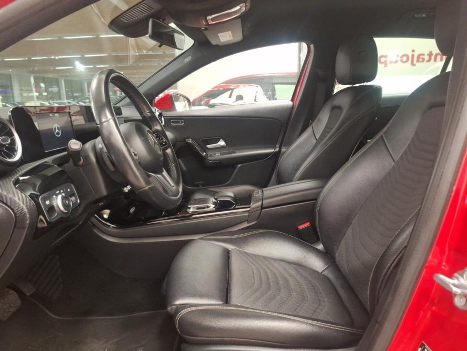 MERCEDES-BENZ A 2019