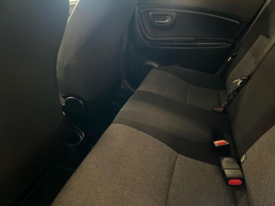 TOYOTA Yaris 2019