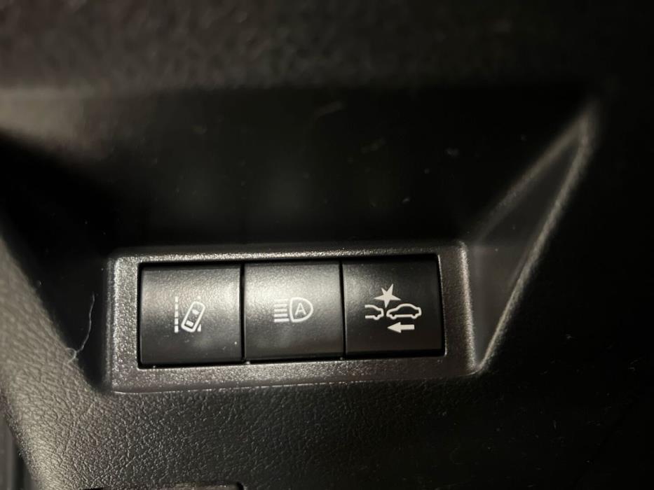 TOYOTA Yaris 2019