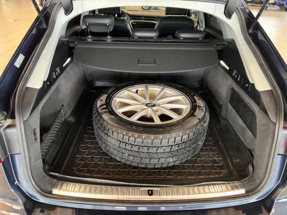 AUDI A6 2019