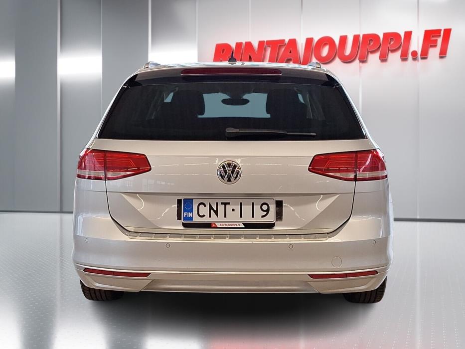 VOLKSWAGEN Passat 2016
