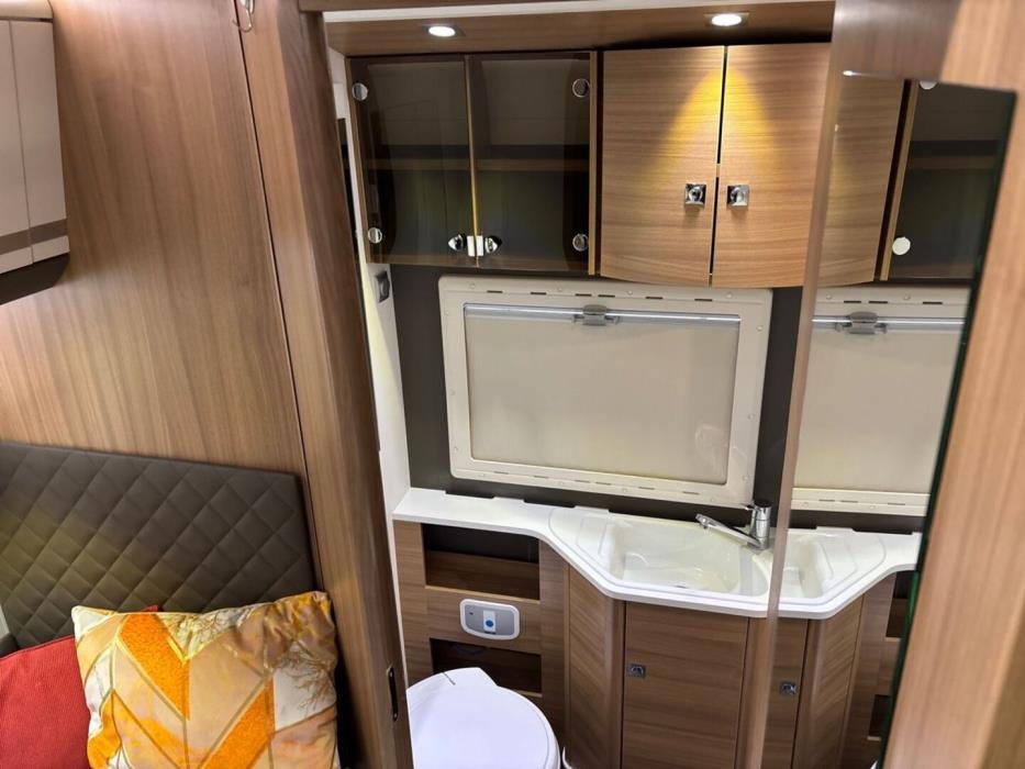 ADRIA Coral Supreme 670 SLT 2019