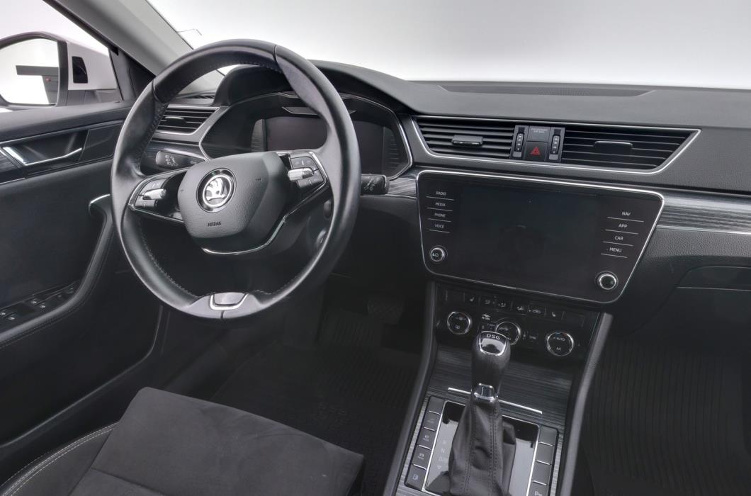 SKODA Superb 2020