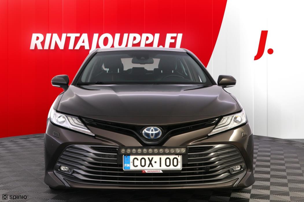 TOYOTA Camry 2019