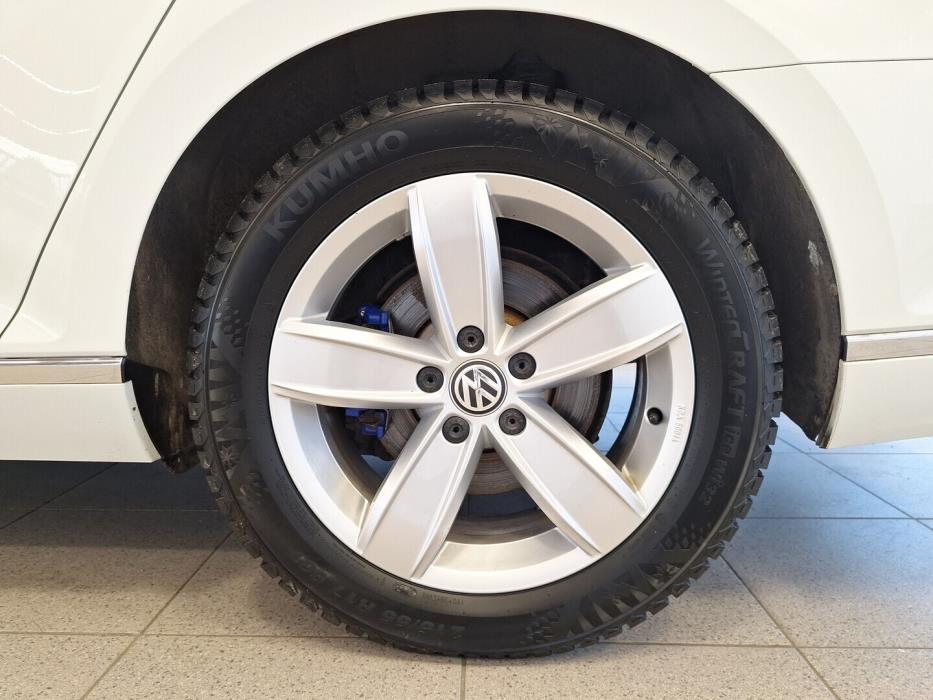 VOLKSWAGEN Passat 2020