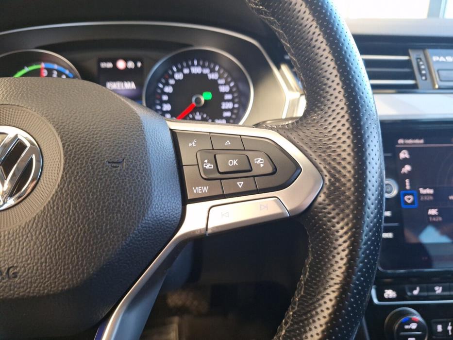 VOLKSWAGEN Passat 2020