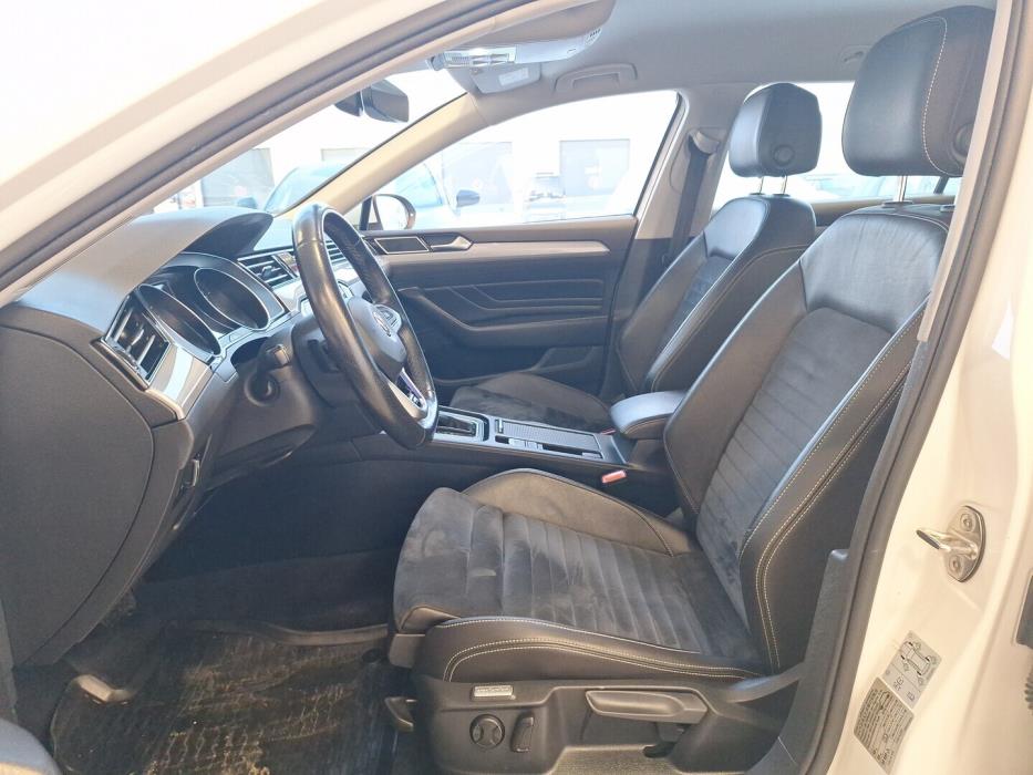 VOLKSWAGEN Passat 2020
