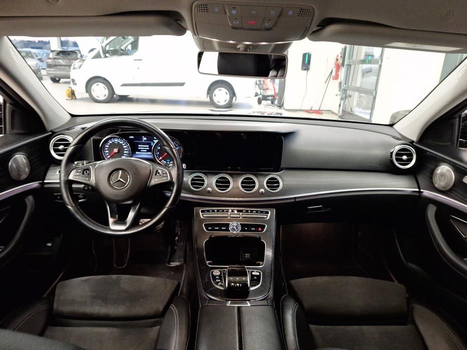 MERCEDES-BENZ E 2018